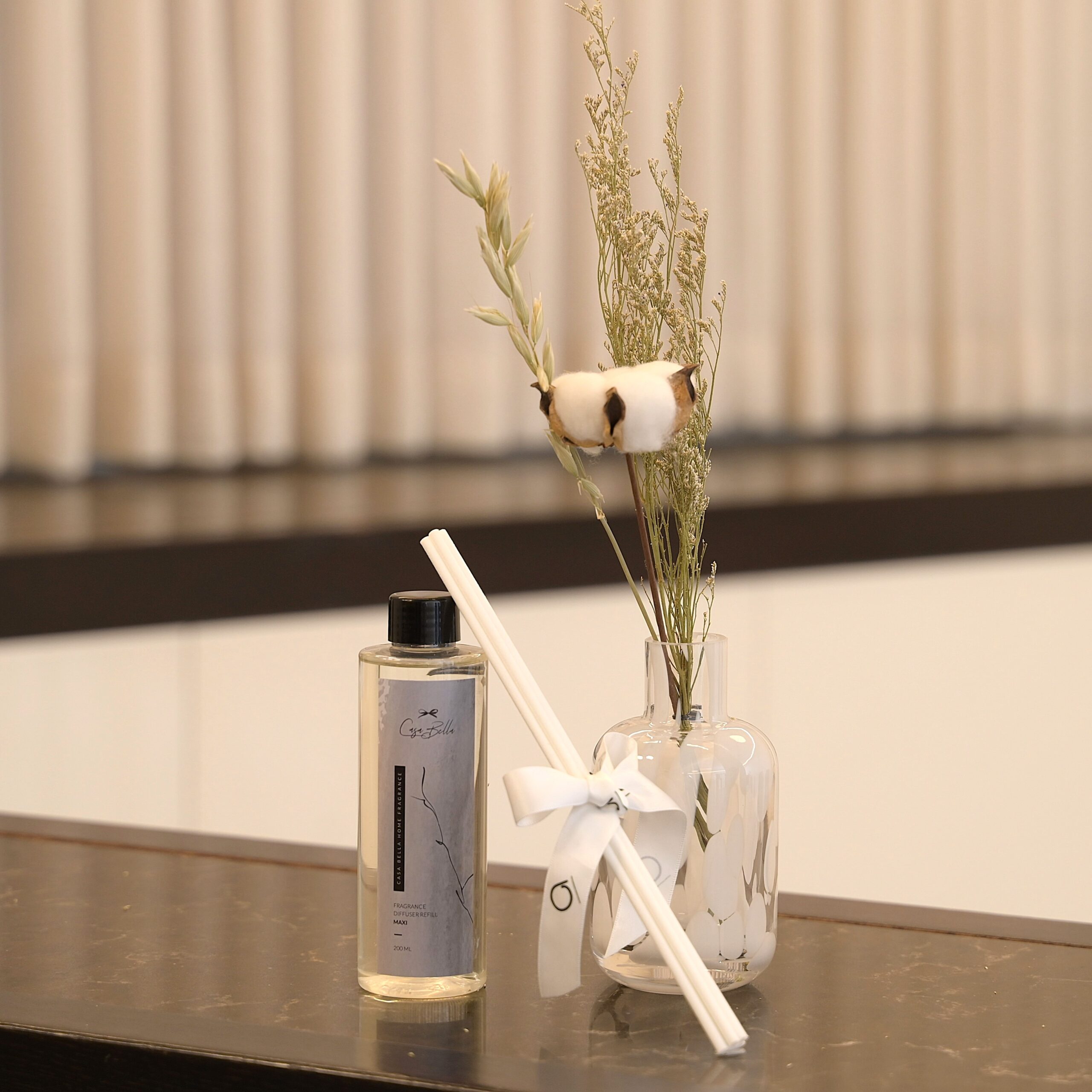 Gift Package | Milky Splash Diffuser with a Cotton Arrangement