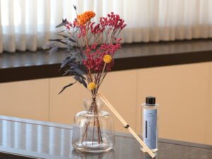 Gift Package | Diffuser with Dried Flowers Arrangement