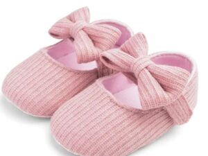 Baby Girls Shoes can be used in place of any shoe-inclusive set.