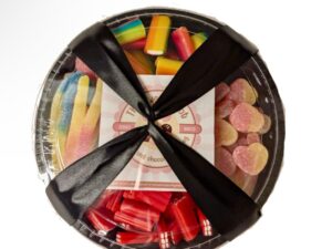 Medium sweet/chocolate/nuts container with 5 fillings of your choice (approx 900g)