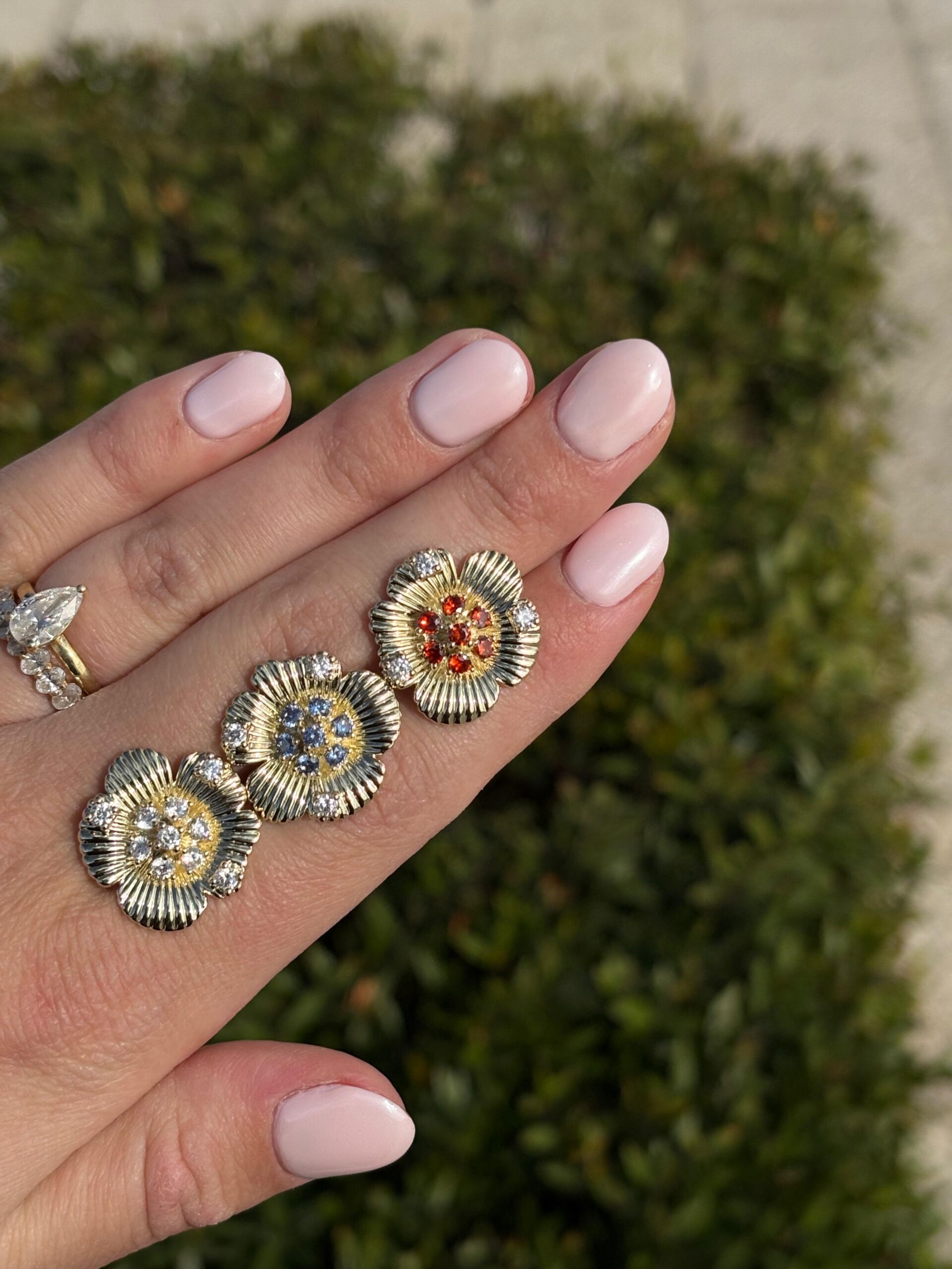 4202b773-9166-42c2-848a-a88a61895366